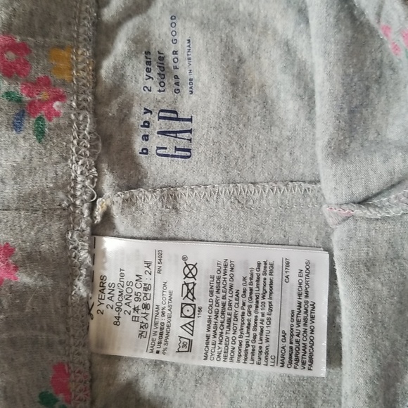 ❣5 for $25 Sale❣ Bundle of 3 Pairs of Toddler Pants - Picture 8 of 9